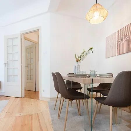 Light Spacious By Liiiving *